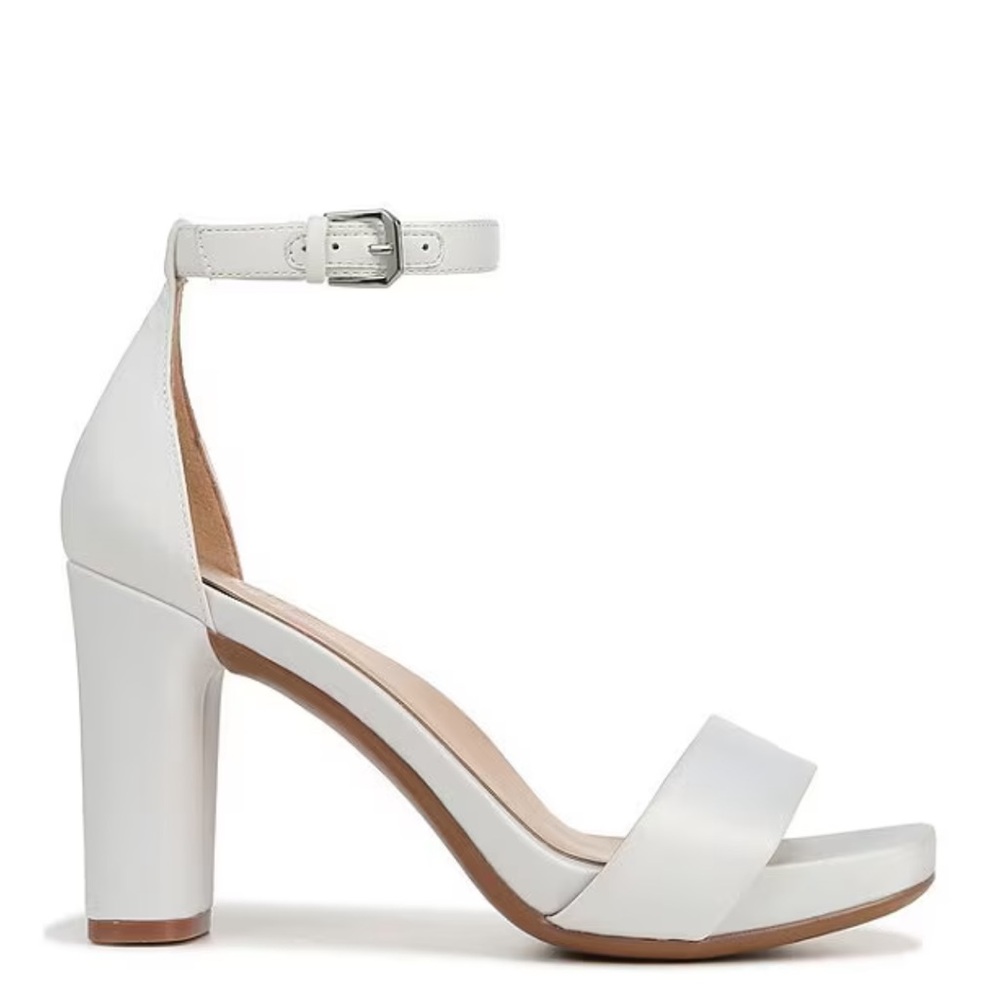 Elegant White Block Heel Sandals - Picture 3 of 10